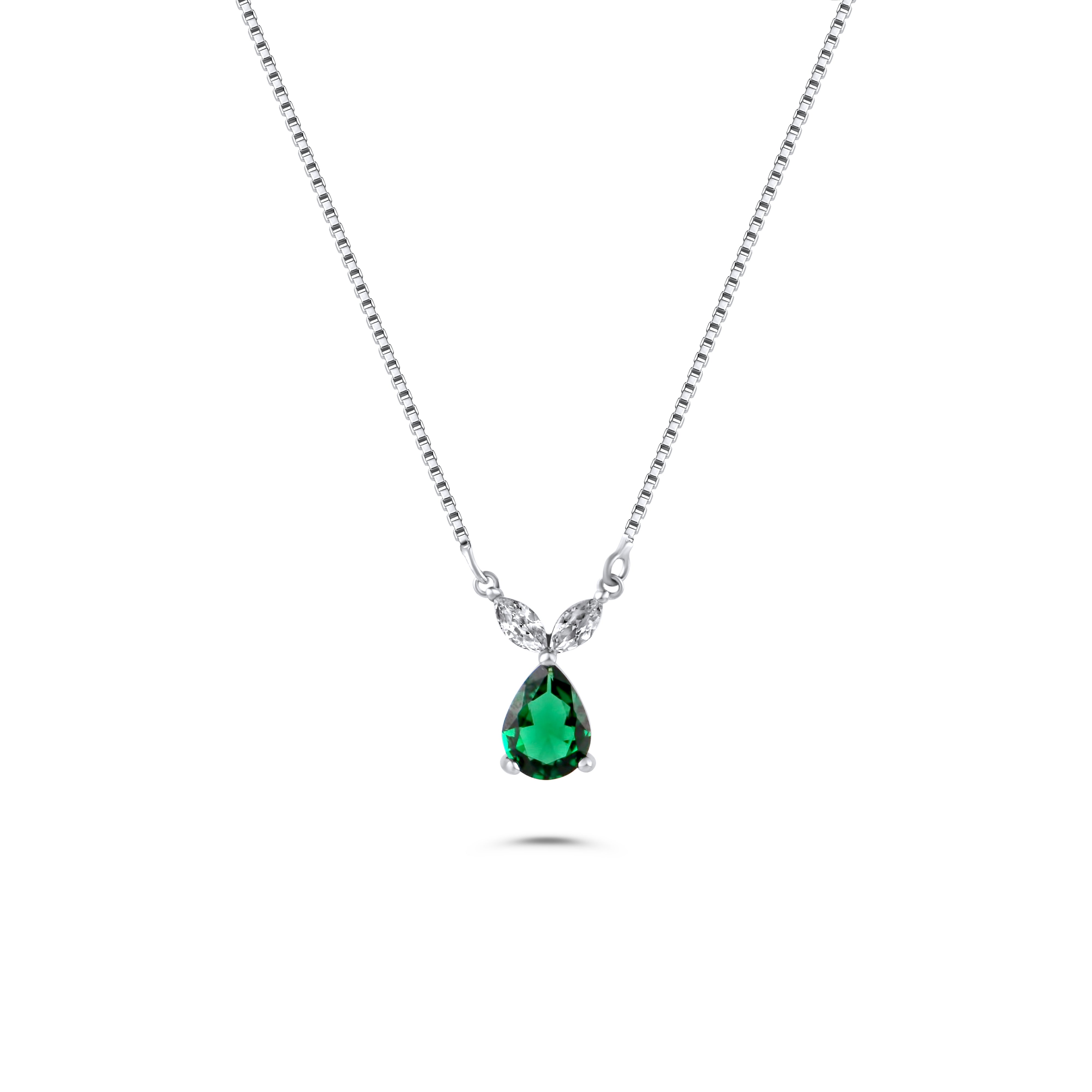 Emerald Gemstone Sterling Silver Necklace