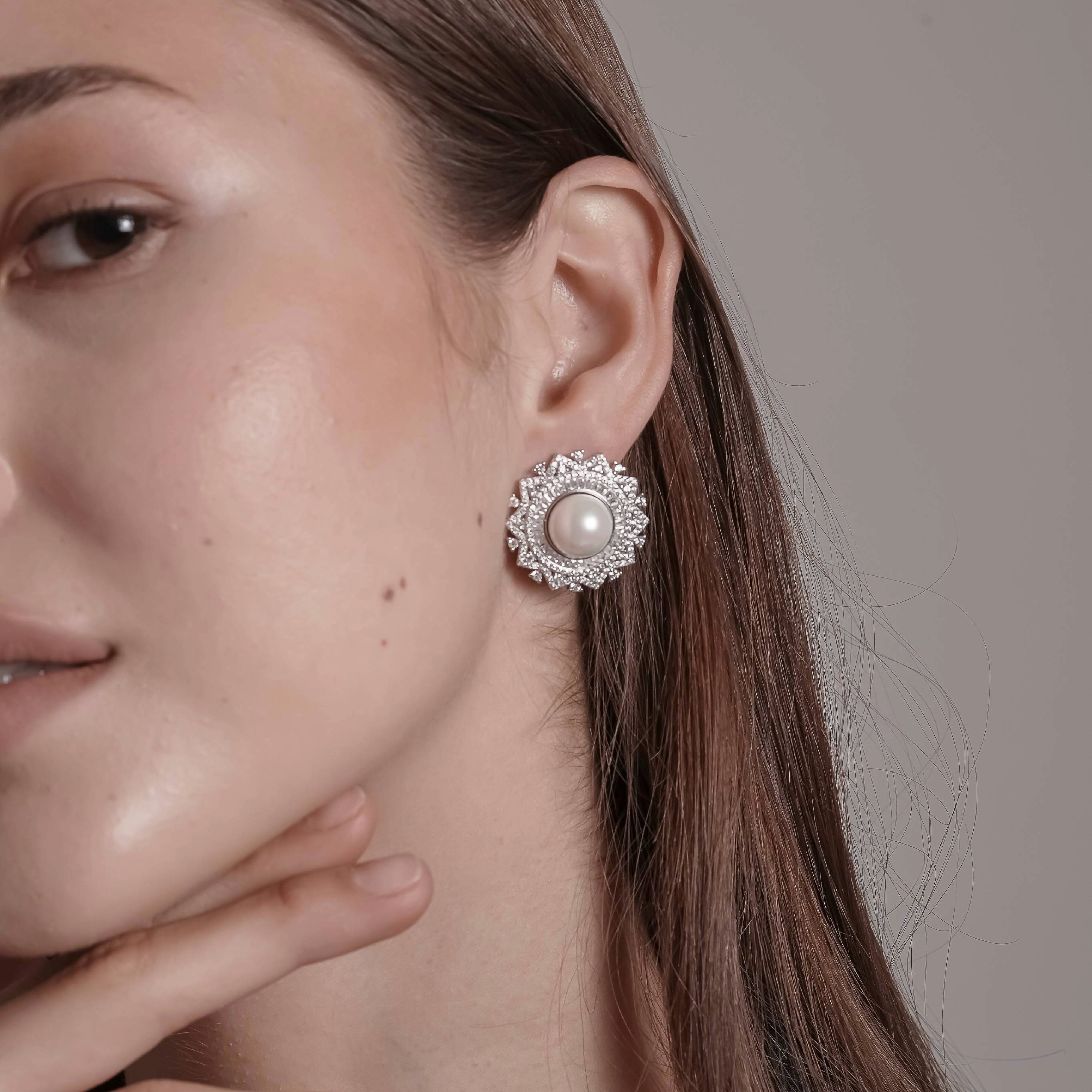 Unique Dainty Eternity Round Cut 925 Silver Earrings